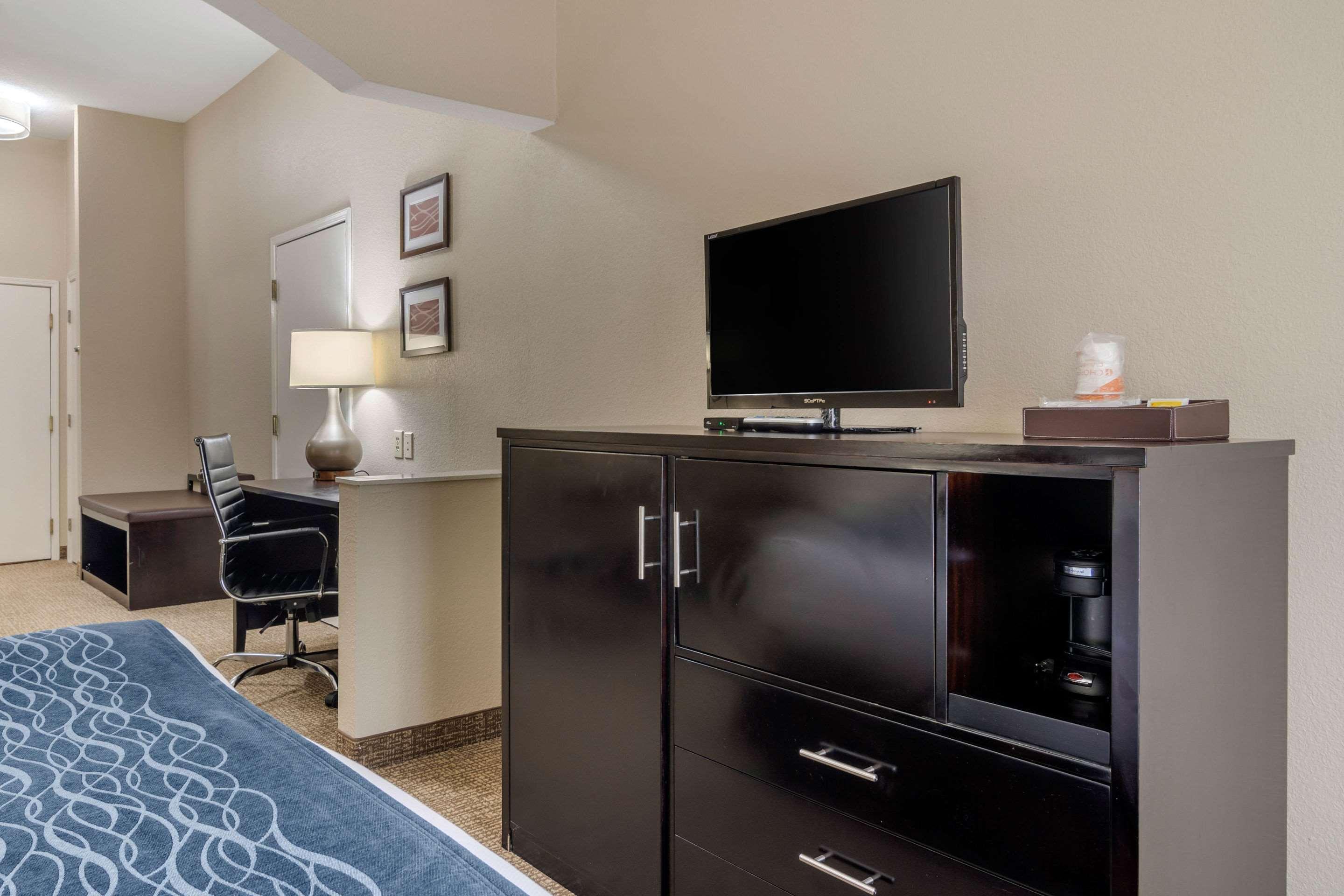 Comfort Inn & Suites Atlanta-Smyrna Zewnętrze zdjęcie