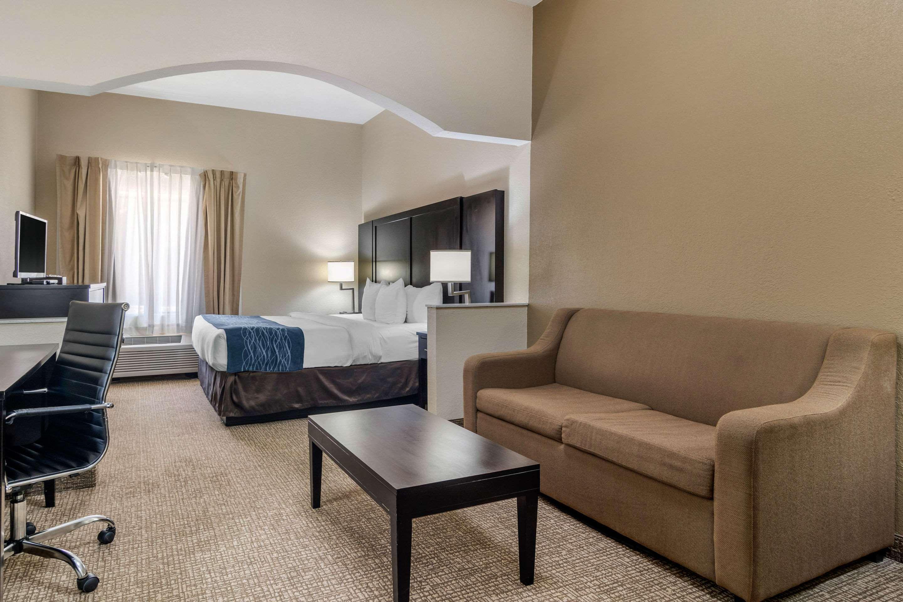 Comfort Inn & Suites Atlanta-Smyrna Zewnętrze zdjęcie