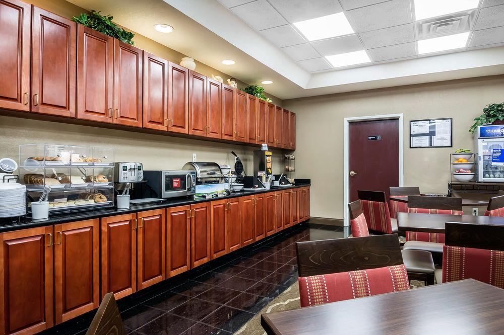 Comfort Inn & Suites Atlanta-Smyrna Zewnętrze zdjęcie
