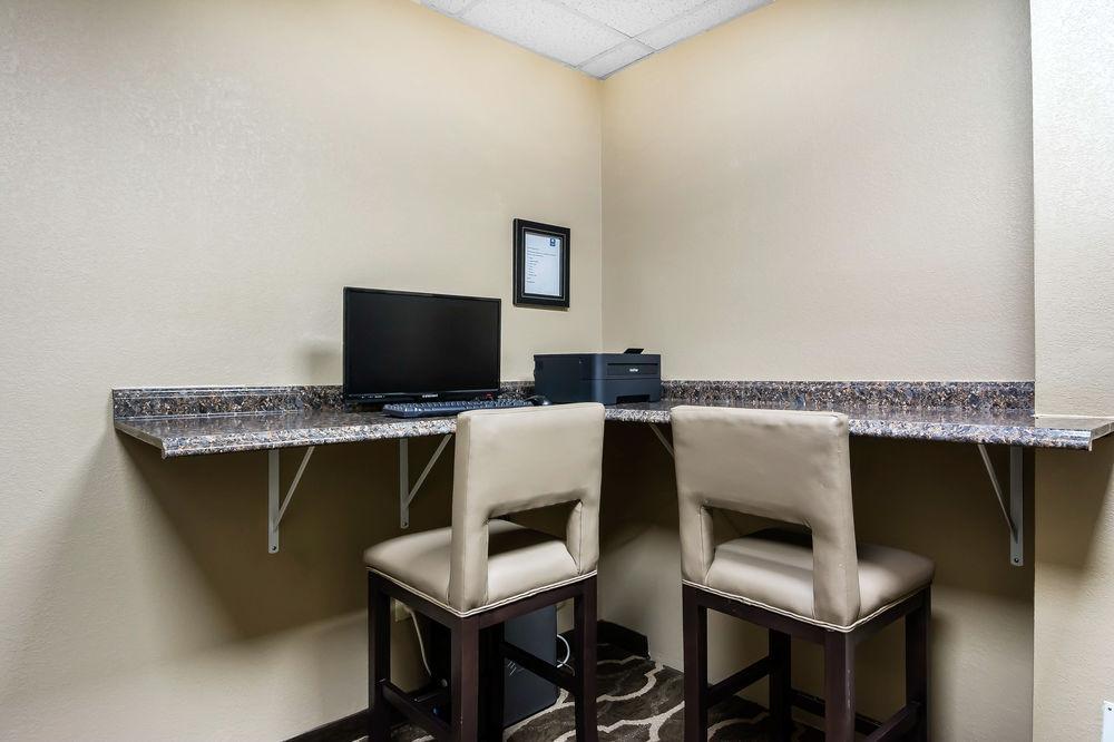 Comfort Inn & Suites Atlanta-Smyrna Zewnętrze zdjęcie