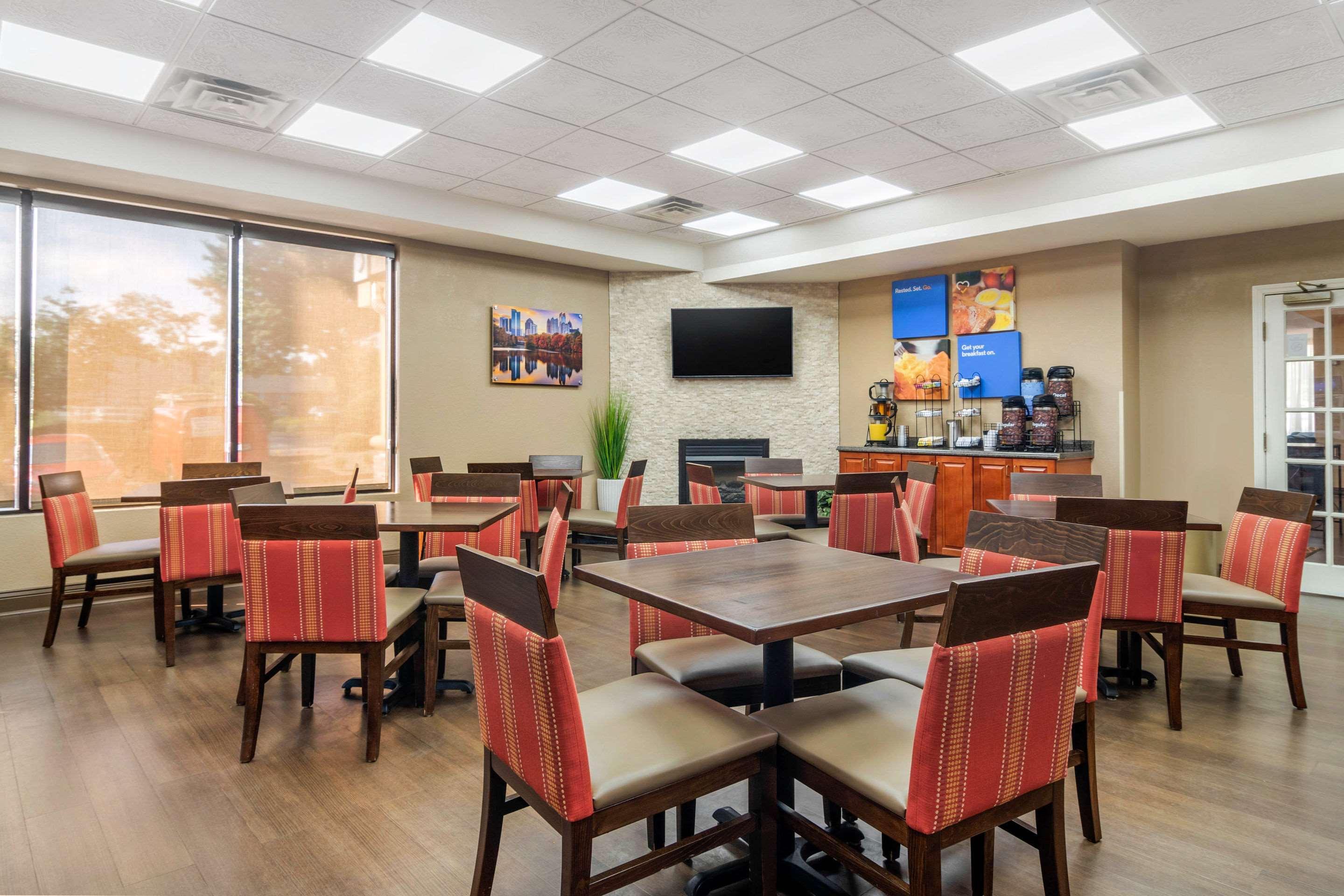 Comfort Inn & Suites Atlanta-Smyrna Zewnętrze zdjęcie
